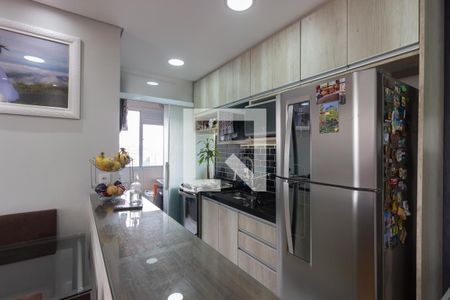Apartamento à venda com 42m², 2 quartos e 1 vaga Apartamento à venda com 42m², 2 quartos e 1 vagaCozinha e Área de Serviço
