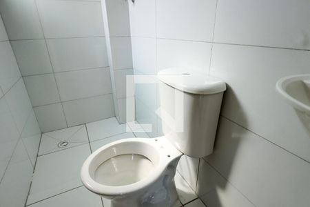 Apartamento para alugar com 38m², 2 quartos e sem vagaBanheiro