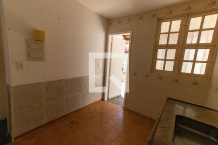 Casa de condomínio para alugar com 60m², 2 quartos e 1 vaga Casa de condomínio para alugar com 60m², 2 quartos e 1 vagaCozinha