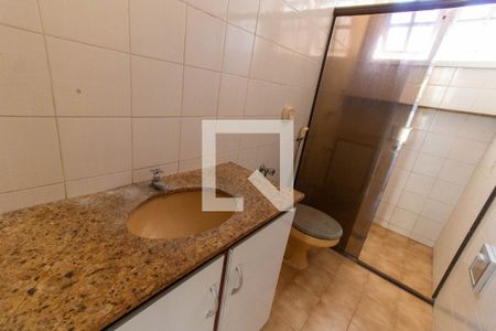 Casa de condomínio para alugar com 60m², 2 quartos e 1 vaga Casa de condomínio para alugar com 60m², 2 quartos e 1 vagaBanheiro