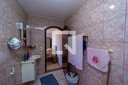 Casa à venda com 250m², 4 quartos e 4 vagasBanheiro do Quarto 4