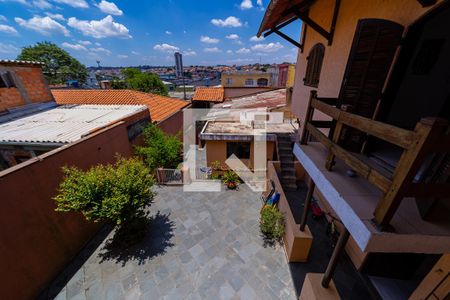 Casa à venda com 250m², 4 quartos e 4 vagasQuintal Casa 2