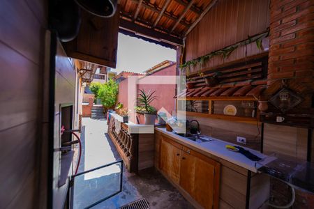 Casa à venda com 250m², 4 quartos e 4 vagasÁrea gourmet 2