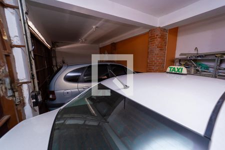 Casa à venda com 250m², 4 quartos e 4 vagasGaragem