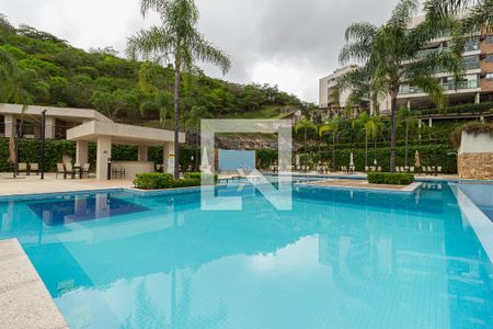 Apartamento para alugar com 69m², 2 quartos e 2 vagas Apartamento para alugar com 69m², 2 quartos e 2 vagasÁrea comum - Piscina