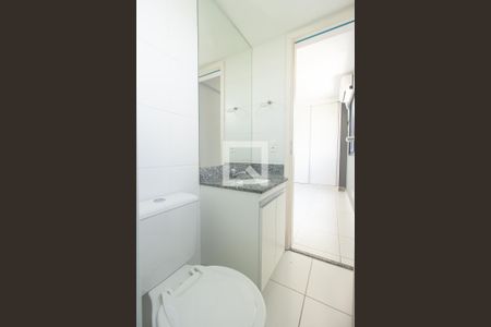 Apartamento para alugar com 69m², 2 quartos e 2 vagas Apartamento para alugar com 69m², 2 quartos e 2 vagasBanheiro da Suíte