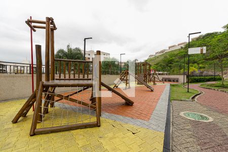 Apartamento para alugar com 69m², 2 quartos e 2 vagas Apartamento para alugar com 69m², 2 quartos e 2 vagasÁrea comum - Playground
