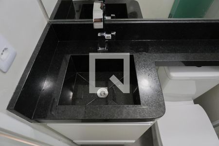 Apartamento à venda com 47m², 2 quartos e 1 vaga Apartamento à venda com 47m², 2 quartos e 1 vagaBanheiro