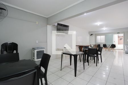 Apartamento à venda com 47m², 2 quartos e 1 vaga Apartamento à venda com 47m², 2 quartos e 1 vagaÁrea comum - Salão de festas