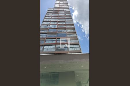 Studio à venda com 39m², 1 quarto e sem vaga Studio à venda com 39m², 1 quarto e sem vagaFachada