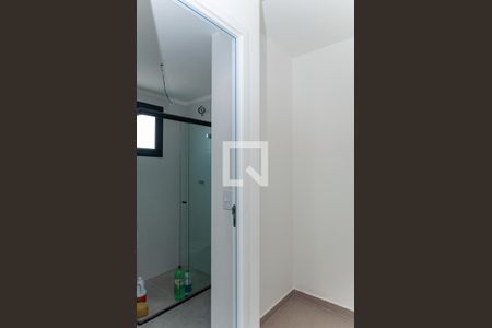 Studio à venda com 39m², 1 quarto e sem vaga Studio à venda com 39m², 1 quarto e sem vagaBanheiro Social