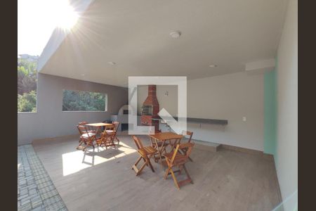 Apartamento para alugar com 40m², 2 quartos e 1 vaga Apartamento para alugar com 40m², 2 quartos e 1 vagaÁrea comum - Churrasqueira