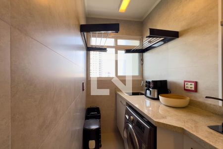 Apartamento à venda com 64m², 2 quartos e 1 vagaCozinha e área de serviço