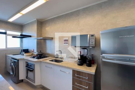 Apartamento à venda com 64m², 2 quartos e 1 vagaCozinha e área de serviço