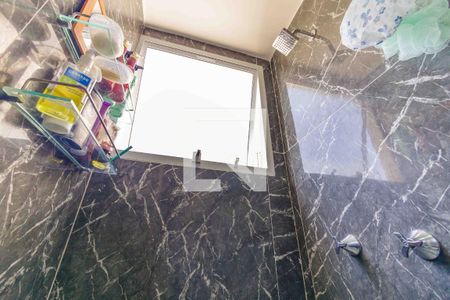 Apartamento para alugar com 45m², 2 quartos e 1 vaga Apartamento para alugar com 45m², 2 quartos e 1 vagaBanheiro