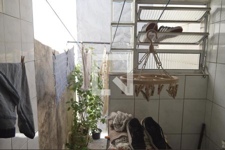 Casa à venda com 105m², 3 quartos e 1 vagaÁrea de Serviço