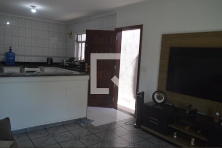 Sala de casa à venda com 3 quartos, 105m² em Chácara Seis de Outubro, São Paulo