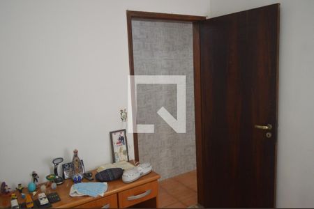 Casa à venda com 105m², 3 quartos e 1 vagaQuarto 1