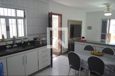 Casa à venda com 105m², 3 quartos e 1 vagaCozinha