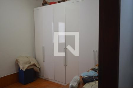 Casa à venda com 105m², 3 quartos e 1 vagaQuarto 1