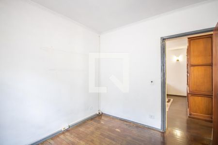 Casa à venda com 300m², 3 quartos e 2 vagas Casa à venda com 300m², 3 quartos e 2 vagasQuarto 3