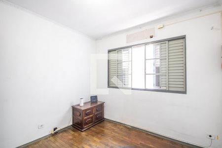 Casa à venda com 300m², 3 quartos e 2 vagas Casa à venda com 300m², 3 quartos e 2 vagasQuarto 3