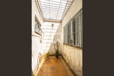 Casa à venda com 300m², 3 quartos e 2 vagas Casa à venda com 300m², 3 quartos e 2 vagasJardim de Inverno