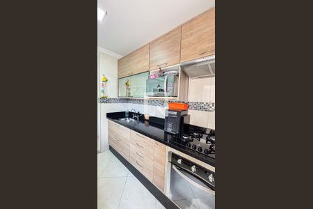 Apartamento para alugar com 100m², 2 quartos e 1 vaga Apartamento para alugar com 100m², 2 quartos e 1 vagaCozinha