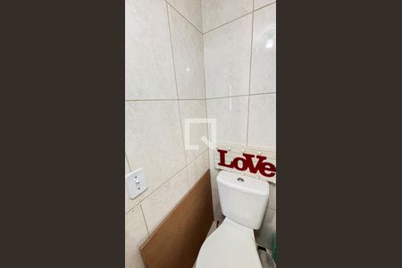 Apartamento para alugar com 100m², 2 quartos e 1 vaga Apartamento para alugar com 100m², 2 quartos e 1 vagaCobertura - Banheiro