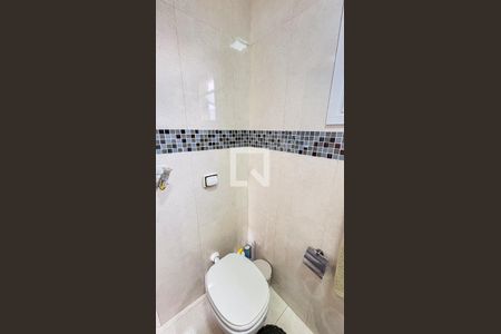 Apartamento para alugar com 100m², 2 quartos e 1 vaga Apartamento para alugar com 100m², 2 quartos e 1 vagaBanheiro