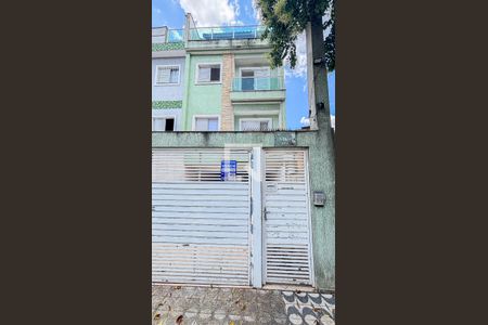 Apartamento para alugar com 100m², 2 quartos e 1 vaga Apartamento para alugar com 100m², 2 quartos e 1 vagaFachada