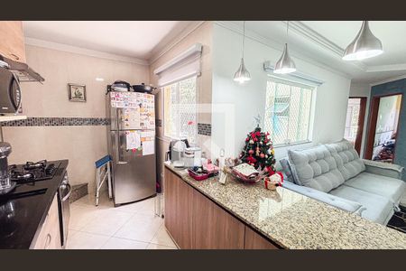 Apartamento para alugar com 100m², 2 quartos e 1 vaga Apartamento para alugar com 100m², 2 quartos e 1 vagaCozinha