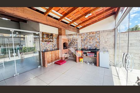 Apartamento para alugar com 100m², 2 quartos e 1 vaga Apartamento para alugar com 100m², 2 quartos e 1 vagaCobertura - Churrasqueira