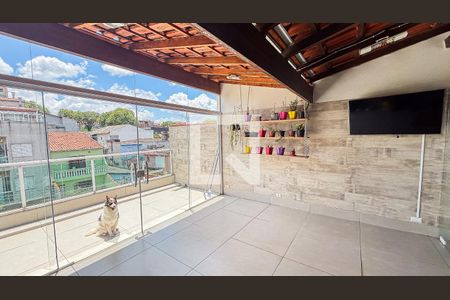 Apartamento para alugar com 100m², 2 quartos e 1 vaga Apartamento para alugar com 100m², 2 quartos e 1 vagaCobertura - Churrasqueira