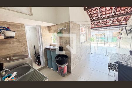 Apartamento para alugar com 100m², 2 quartos e 1 vaga Apartamento para alugar com 100m², 2 quartos e 1 vagaCobertura