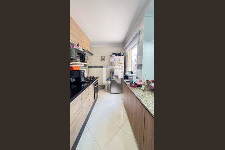 Apartamento para alugar com 100m², 2 quartos e 1 vaga Apartamento para alugar com 100m², 2 quartos e 1 vagaCozinha