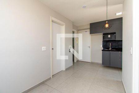 Sala de apartamento para alugar com 2 quartos, 36m² em Vila das Bandeiras, Guarulhos
