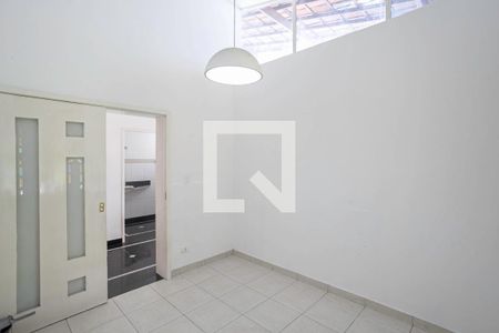 Sala 1 de casa para alugar com 3 quartos, 150m² em Ouro Preto, Belo Horizonte