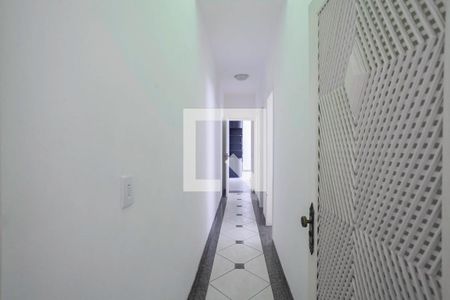Corredor de casa para alugar com 3 quartos, 150m² em Ouro Preto, Belo Horizonte