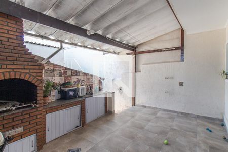 Casa à venda com 160m², 2 quartos e 2 vagas Casa à venda com 160m², 2 quartos e 2 vagasCasa 2 - Área de Serviço