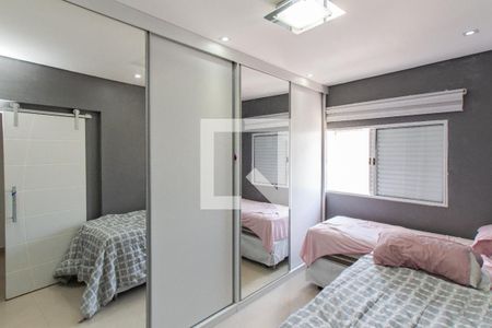 Casa à venda com 160m², 2 quartos e 2 vagas Casa à venda com 160m², 2 quartos e 2 vagasCasa 2 - Quarto 2