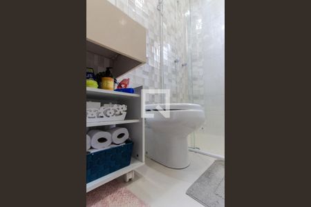 Casa à venda com 160m², 2 quartos e 2 vagas Casa à venda com 160m², 2 quartos e 2 vagasCasa 2 - Banheiro