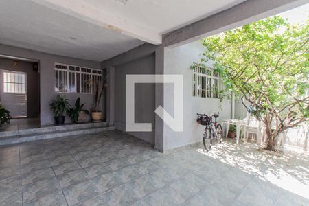 Casa à venda com 160m², 2 quartos e 2 vagas Casa à venda com 160m², 2 quartos e 2 vagasGaragem