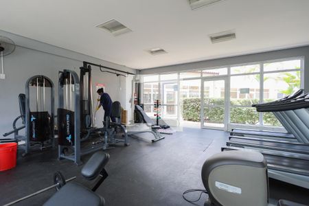 Apartamento para alugar com 47m², 2 quartos e 1 vaga Apartamento para alugar com 47m², 2 quartos e 1 vagaÁrea comum - Academia