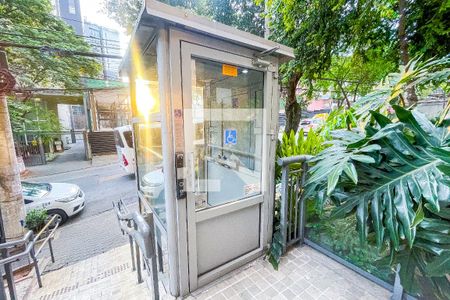 Studio para alugar com 33m², 1 quarto e sem vaga Studio para alugar com 33m², 1 quarto e sem vagaAcessibilidade