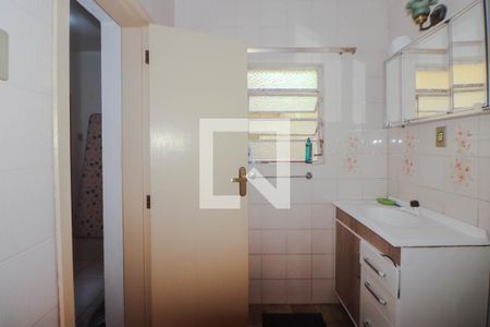 Casa à venda com 150m², 2 quartos e 1 vaga Casa à venda com 150m², 2 quartos e 1 vagaBanheiro da Suíte