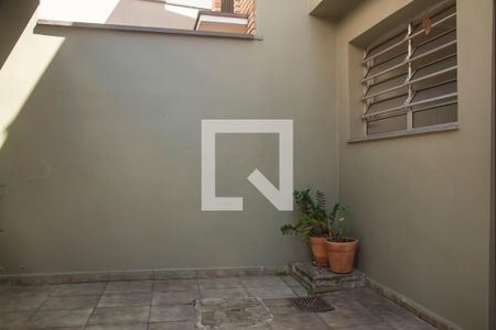 Casa para alugar com 148m², 3 quartos e 1 vagaQuintal