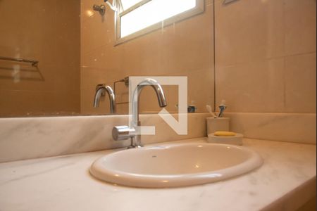 Casa para alugar com 148m², 3 quartos e 1 vagaBanheiro