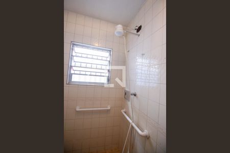 Casa para alugar com 250m², 3 quartos e 6 vagasBanheiro