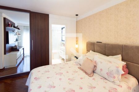 Apartamento à venda com 135m², 3 quartos e 2 vagasSuíte